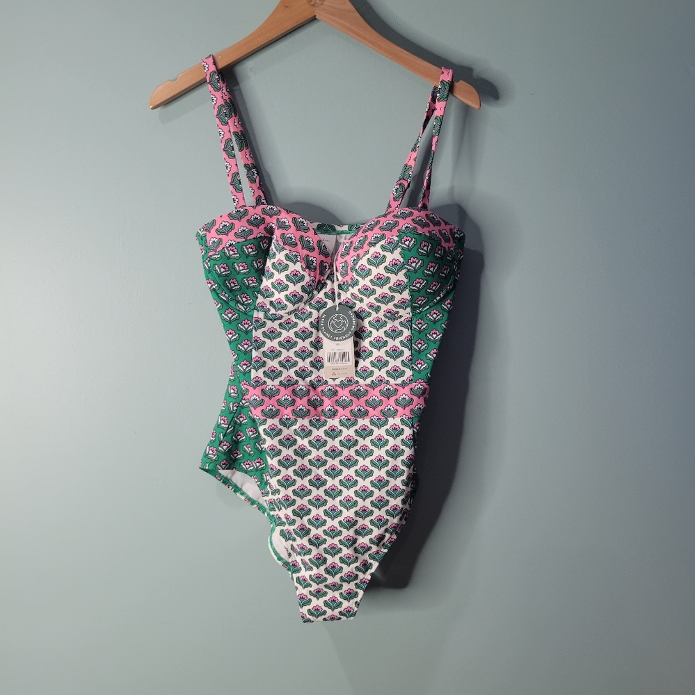 Boden Barbiecore Floral One-piece Size 38B NWT